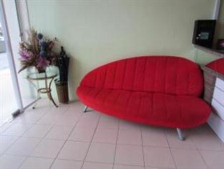 Mendu Inn Kuching Esterno foto