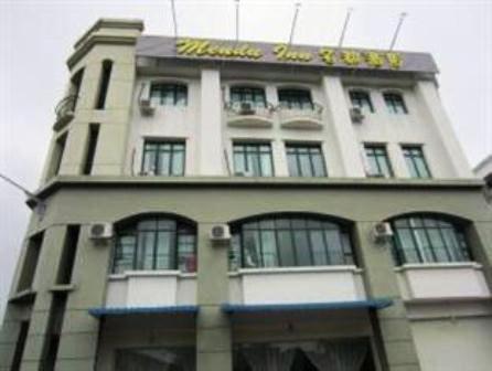 Mendu Inn Kuching Esterno foto